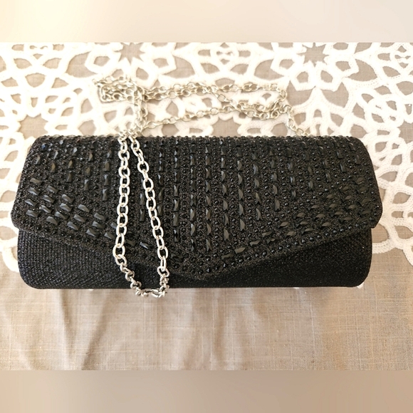 D'Margeaux, NWOT, Black Beaded Glitter Clutch with detachable silver chain - Picture 3 of 6